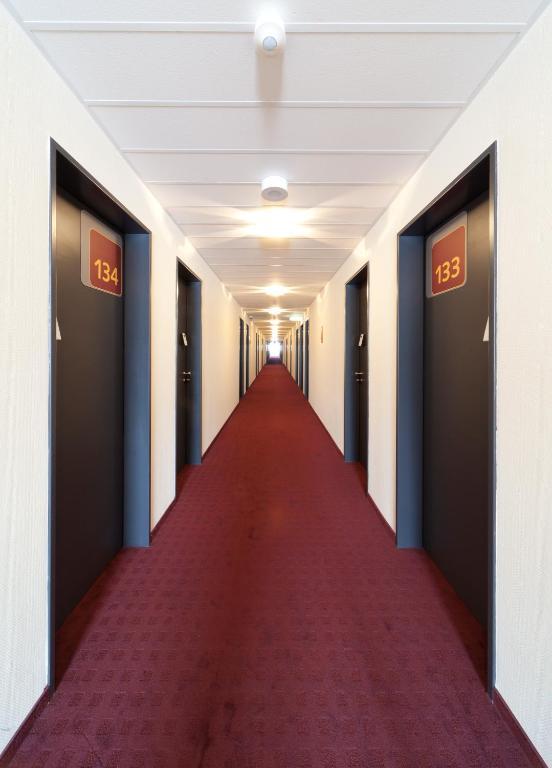 Mcdreams Hotel Wuppertal City Exteriör bild